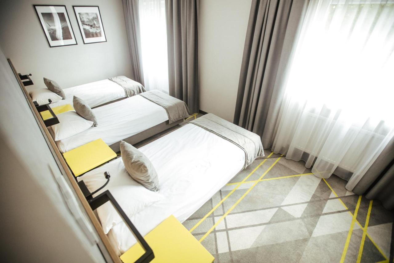 Air Hotel Варшава Экстерьер фото