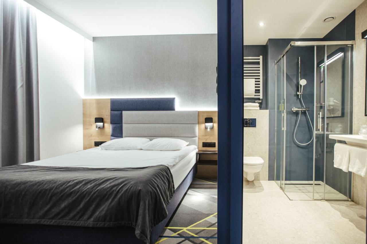 Air Hotel Варшава Экстерьер фото